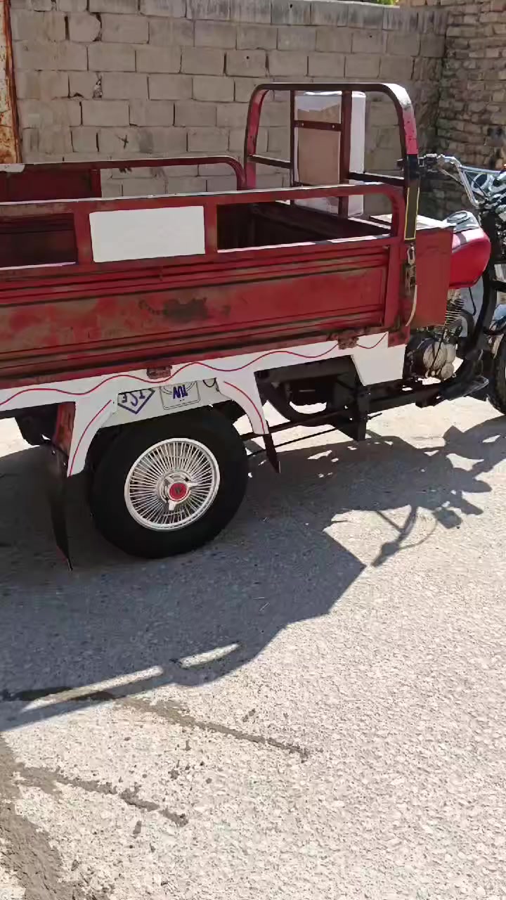 ستوتة للبيع 
مكاني بلحمزة الغربي 
موديل 14 اوراق أصولي 
شاصي مكفول 
ركبة مكفولة 
كير وكسن مكفولات 
بيها مكينة 21
تخم تاير جوبلس بيها 

سعرها مليون 

***********
