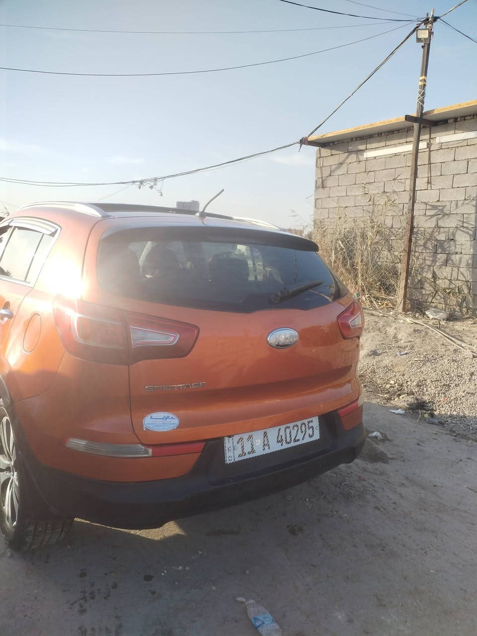 سلام عليكم سبورتج موديل 13 فول مواصفات واحد على واحد معروفه مواصفاتهه
بنرامه بصمه شفط مري هواي بيهه سوالف مكينه 2000 دوش رقم بغداد انكليزي مكان شعلة   
السعر /135 سونار مرفق بلصور
الرقم ***********
