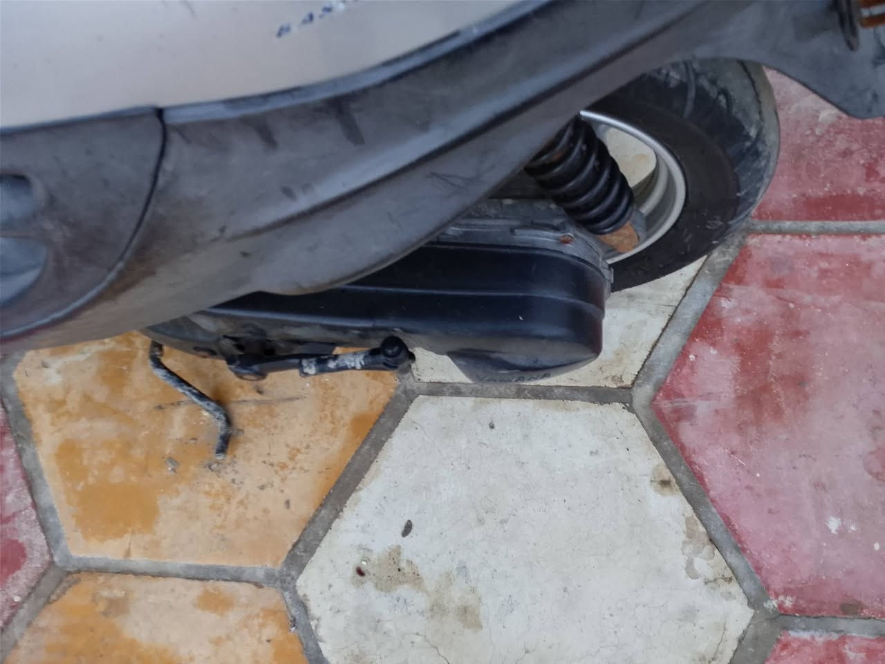 سلام عليكم بيجي مامفتوح برغي جاهزه ماعده السلف عاطل السعر 350 رقني***********
