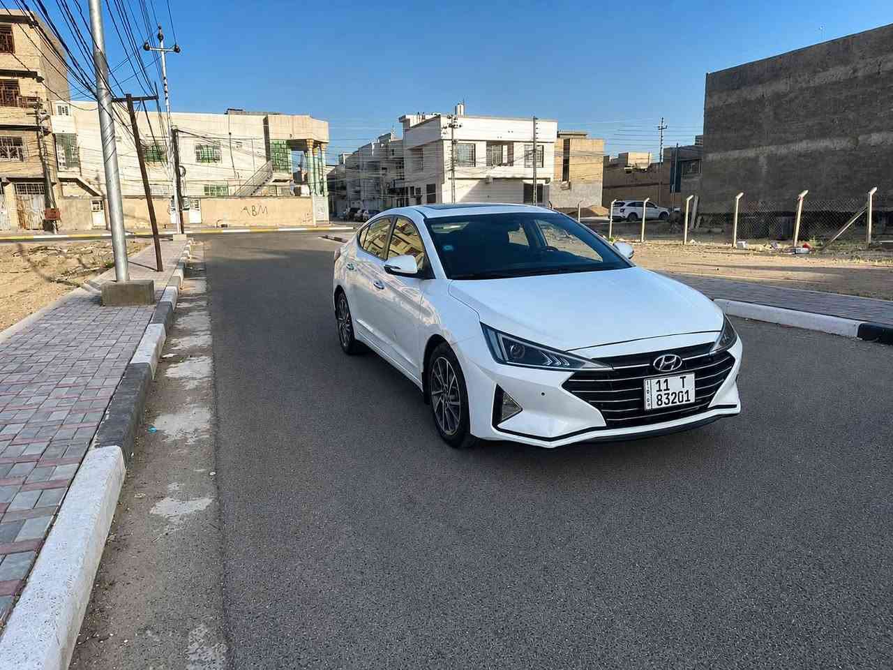 سلام عليكم للبيع هونداي النتره موديل 2020  خليجي فول 1/1 مكينه 1800  شرط ما مفتوحه   كير كفاله  رقم بقداد بسمي   سنويه 31 مصفره من كلشي  سياره بيه جاملغ خلفي  بدون دواخل للحوض  وبيه مكانات سعر  114  صبغ  سياره مابيه حادث قوي لغود وشواصي شركه مكان سياره كربلاء المقدسه لل ستفسار ‏‪***********‬‏

