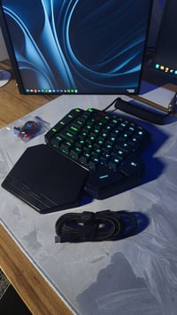 ريدراجون ديتي • نظيف • مسند