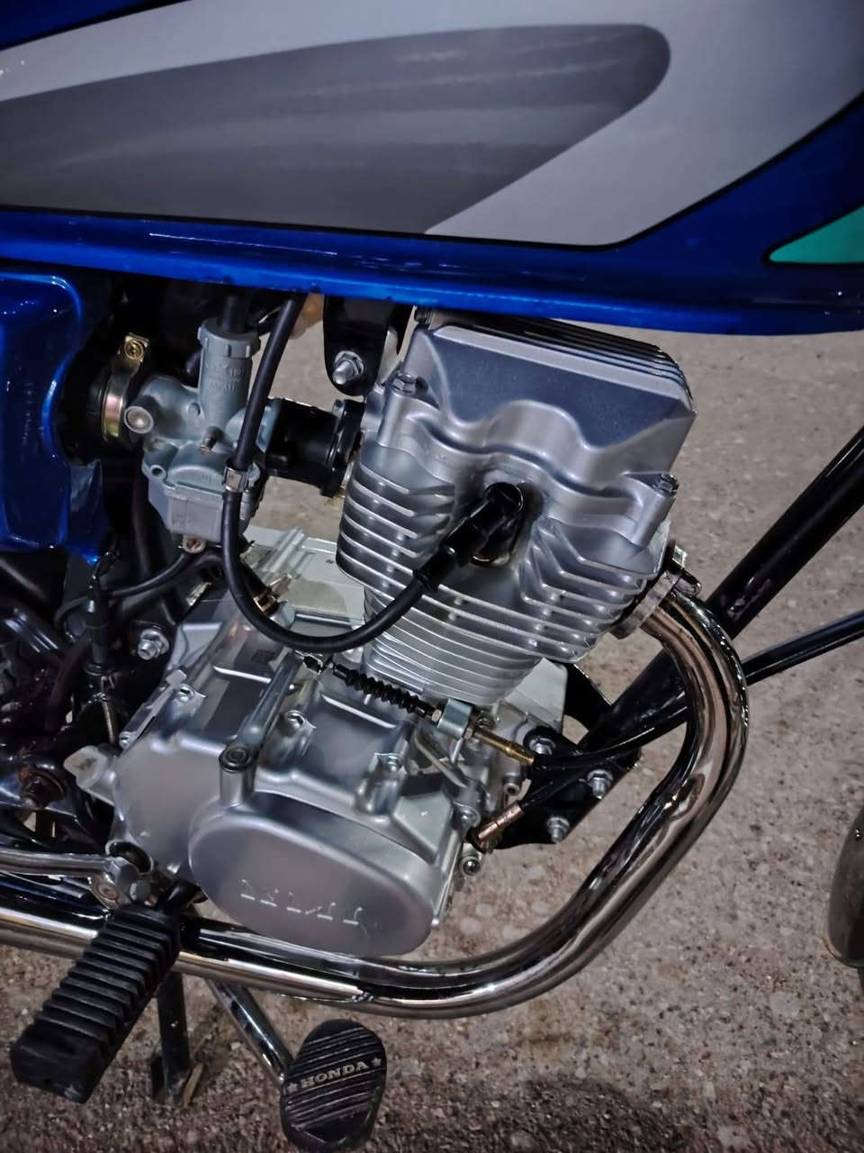 دراجه للبيع وكيل بس وصل وكيله سيد جعفر دراجه فولل بلادي مو تعمير  مكفوله لشراي يتصل او خاص ***********
