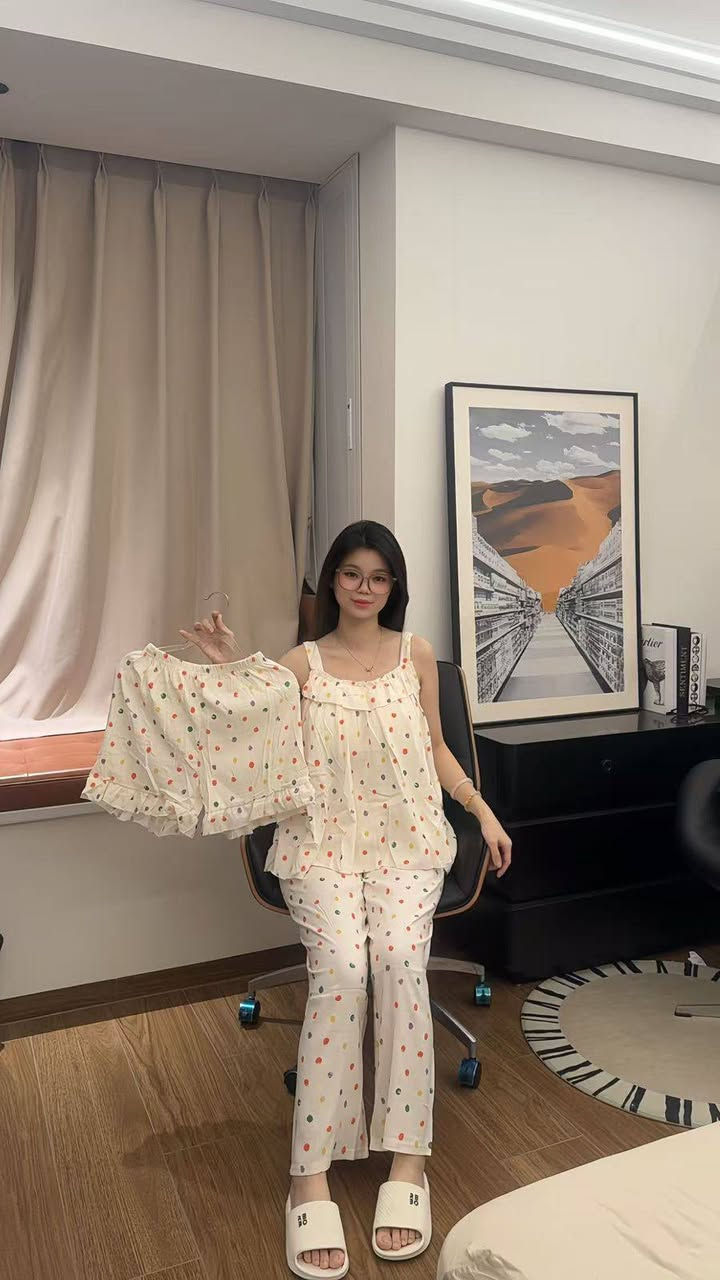 تراك كريشه 3 قطع
M L xl xxl

https://t.me/aliyusif_98


**إذا كنت صاحب هذا الإعلان وتريد حذفه لأي سبب، رجاءا أرسل رسالة إلى الدعم الفني**