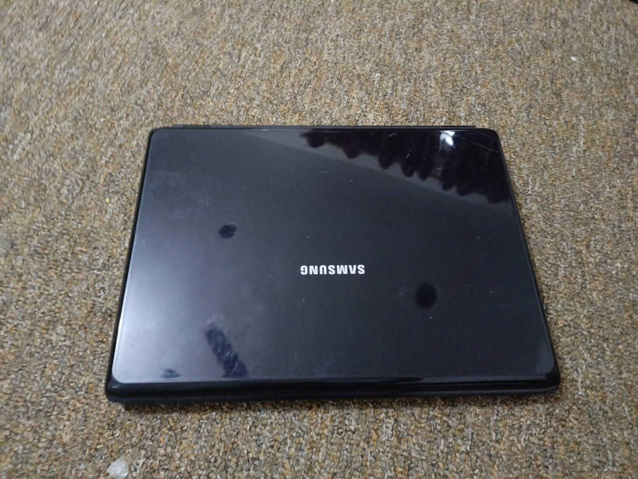 حاسبة سامسونك شغاله ونضيفه بس يرادلها بطاريه ودكمه التشغيل يرادلها تنضيف لان تضغط عليها حيل  يله تشتغل  قيم سعره واخذها مكان بغداد


**إذا كنت صاحب هذا الإعلان وتريد حذفه لأي سبب، رجاءا أرسل رسالة إلى الدعم الفني**