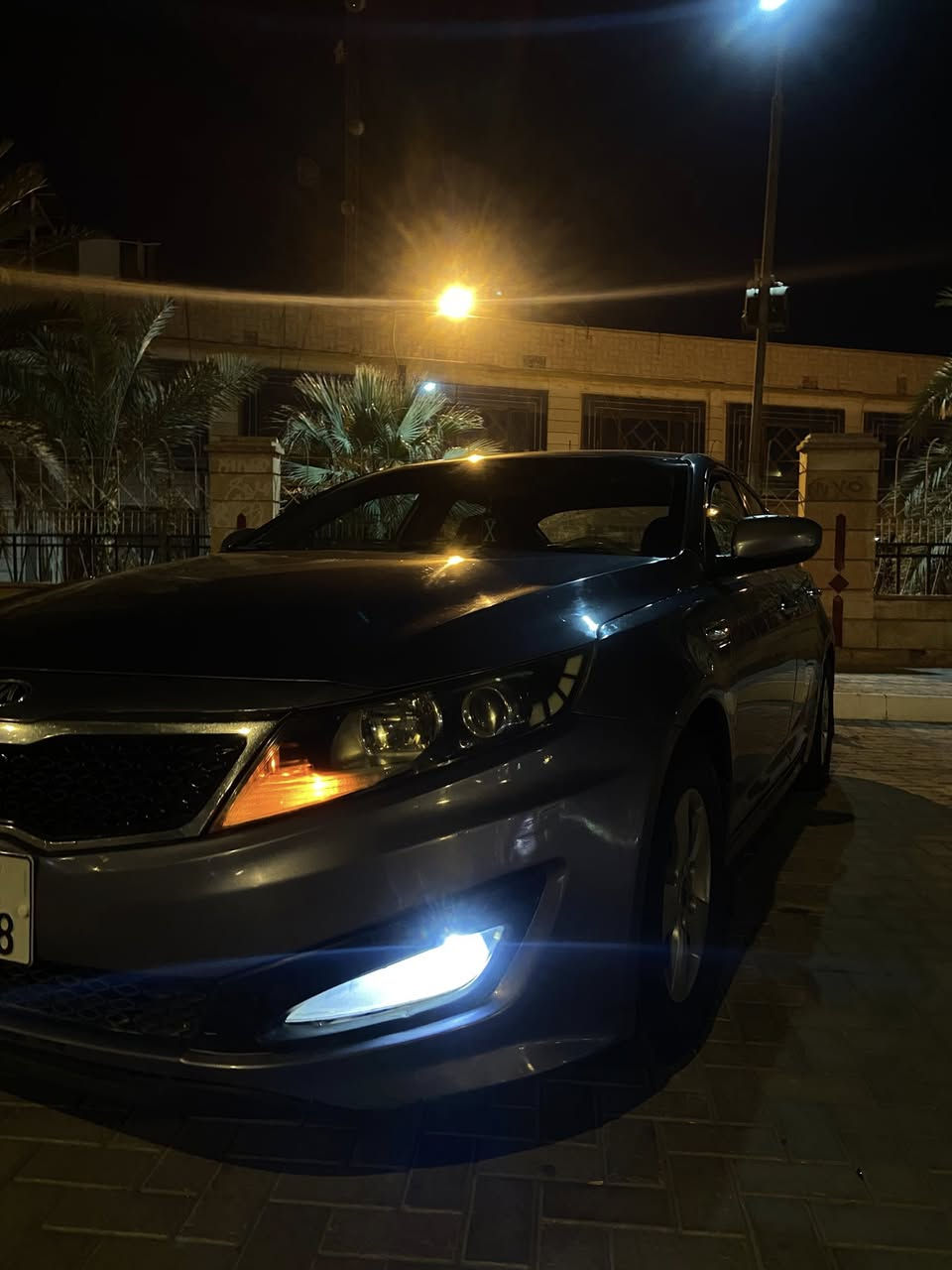 السلام عليكم k5 للبيع أومراوس موديل 2013 وارد كوري تخم تاير جديد تبريد ثلج حداده 100/100 سياره جاهزه مكفول من ضربه وتبديل فقط صبغ وارد كوري ماينكفل من صبغ رقم بصره مشروع وطني باسمي تحويل ثاني يوم عنوان بصره سعر 118 للاستفسار ***********
