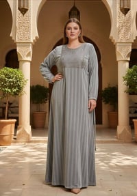 عباية خليجي • بسكوته قطيفه • مقاس 1/2