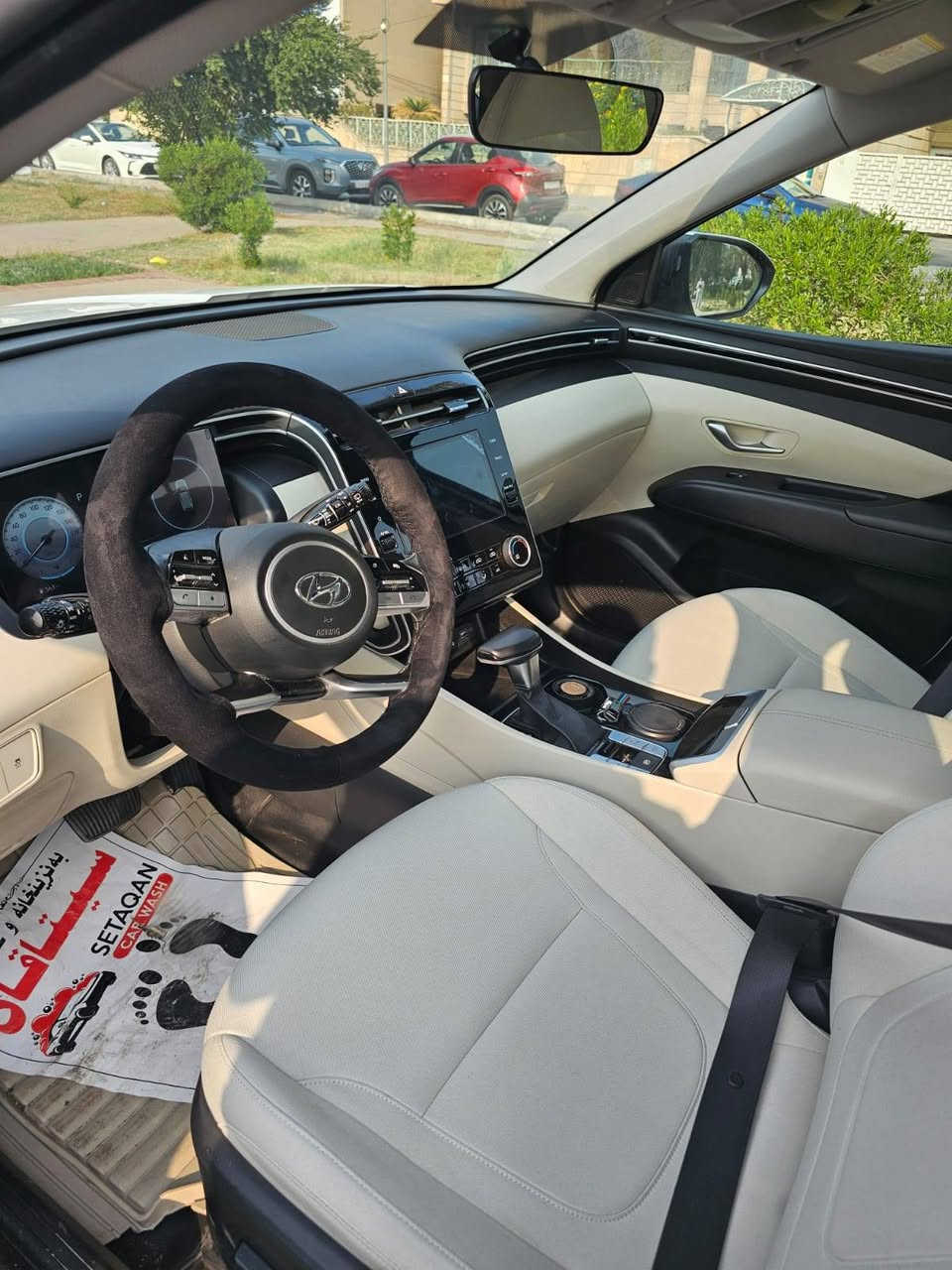 🚗 للبيع: هيونداي توسان 2024
📍 مكان السيارة: بغداد – الكمالية
📞 للتواصل: ***********
💰 السعر: 222 ورقة – قابل للتفاوض
📊 المسافة المقطوعة: 24000 كيلومتر
🛠️ المحرك: 4 سلندر – 2000cc

⚙️ المواصفات:
• مقاعد أمامية كهربائية
• حساسات أمامية وخلفية بلادي
• بصمة أبواب + بصمة تشغيل + تشغيل عن بعد
• إشارات مرايا + مرايا شفط
• تبريد قطعتين
• شاحن وايرلس + منافذ USB أمامية وخلفية
• زينون وLED خلفي
• كشنات + أرضيات مدوشمة جلد
• مواصفات إضافية متعددة

⚠️ أضرار السيارة:
• وارد خليجي 
• مكفولة عام بدون أضرار ✅
• السيارة بوضع الوكالة ✅ 
• داخل ضمان الشركة الدولية العراقية

📌 تفاصيل إضافية:
• رقم السيارة: أربيل الدولي الجديد
• باسم المالك تحويل مباشر
• سنوية جديدة وهزة جديدة
• السيارة جاهزة بدون أي نواقص
• لون السيارة: أبيض
