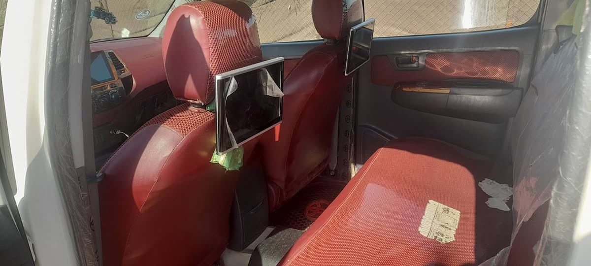 فلاونزه مديل 2013 شاصي 19مكفوله كير  اوتماتي مكينه  مامفتوحه سعر 210بيهه مجال  ***********
