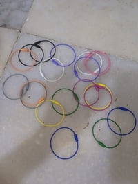 ميداليات • مفاتيح