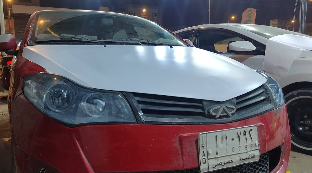 للبيع
شيري فلاوين مديل ٢٠١٣
تبريد ثلج 
مكينه زينه حداديه نص عمر 
ضربه مابيها مكفوله 
رقم قادسيه ستوها سقطت السنوية 
السعر ٢٨ مع المجال 
للاستفسار 
***********
