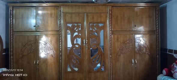 من رخصت ألادمن وافق السلام عليكم غرفه للبيع صاج نجاره عراقيه تجي وتشوف بعينك الخشب مالتها جديده مامستخدمه كم شهر اخت الجديده مابيها شخط واحد غرفه كامله مكمله وبل حقيقه احلا من التصوير بهواي لانو الغرفه ضلمهه الشراي يجي ويشوف اني اخذتها ب 1750وريدها ب 1300وبيها مجال متواجد خاص رقم الهاتف ***********
