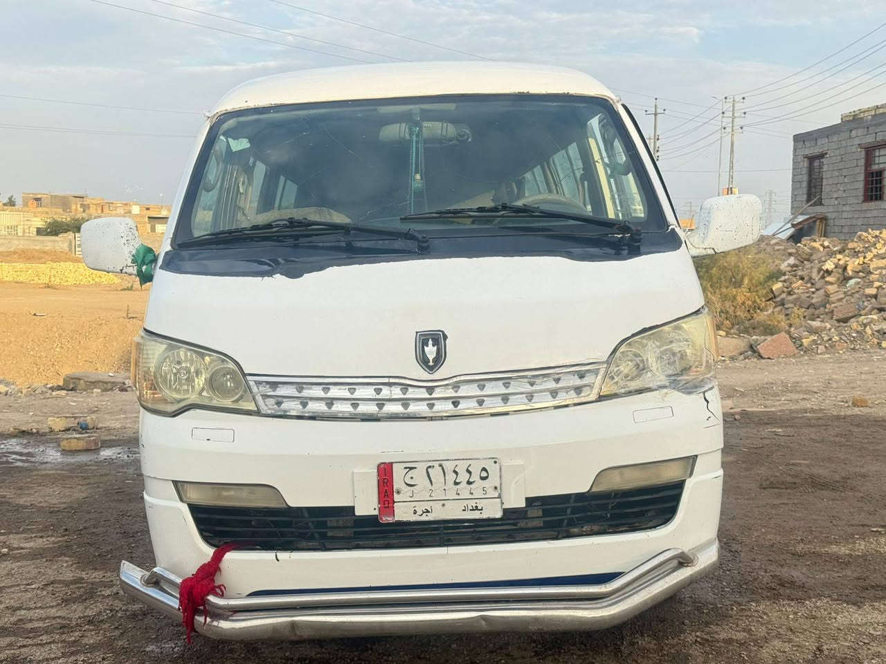 سلام عليكم للبيع جنبي موصليه مديل 14سنويه عضم عاج السعر 45 بي مجال مكاني ناصريه الفهود ر قمي ***********
