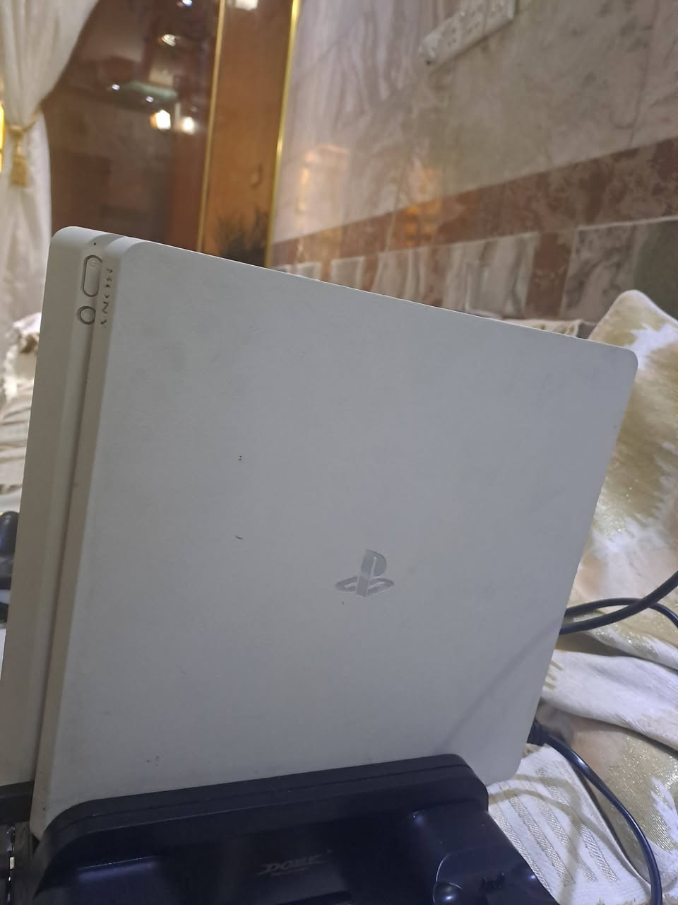 جهاز  بلي ستيشن فور مهكر نظام ١٢ ما مفتوح  لوك ستيكر  .
Gta 5

Fc26

 الكوابيس الصغيرة /  2
ايلدن رنك / 

بلود بورن
 السعر. ٤٢٥ وبيه مجال

*********** نجف حي السلام
