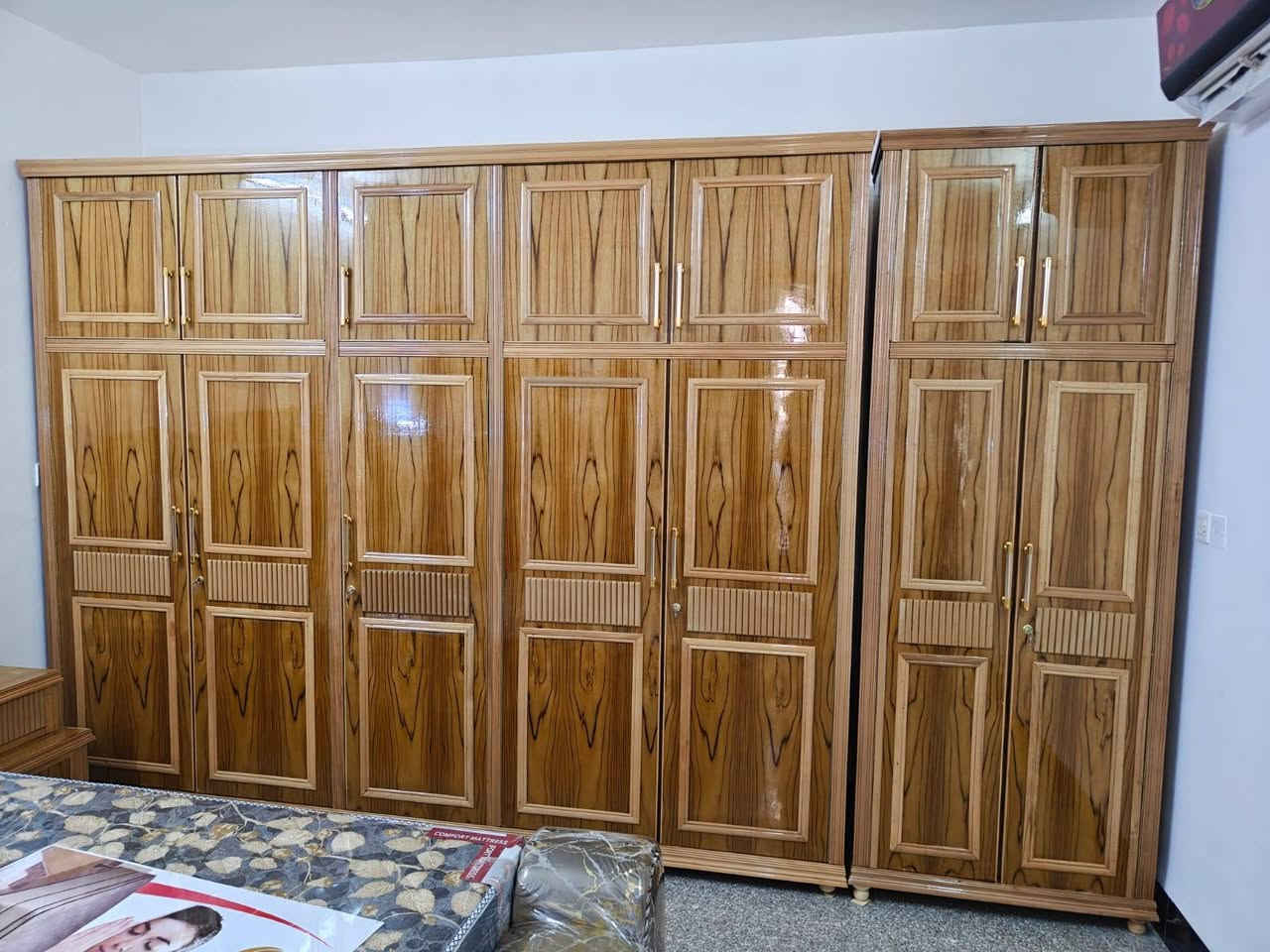 للبيع
بالتقسيط 
التواصل والاستفسار 
***********
