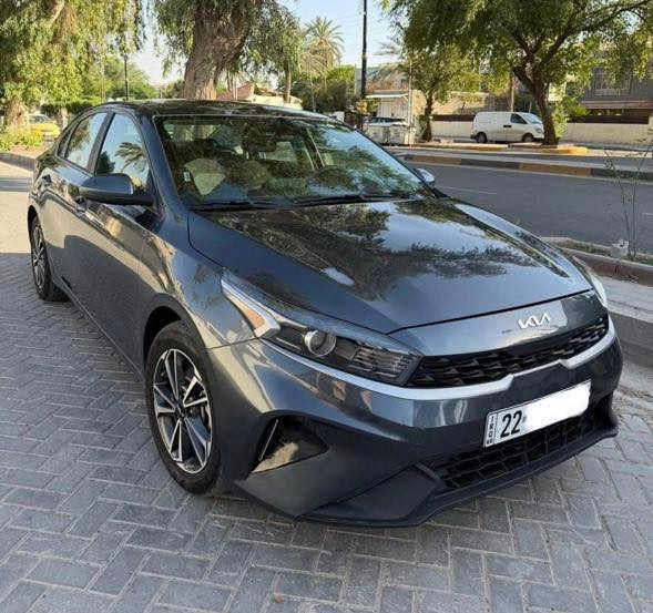 السلام عليكم للبيع فقط بدون مراوس
كيا فورتي  موديل 💯2024💯
ماشيه (30) الاف بوضع الزيرو

دخول جديد وترقيم اربيل جديد وهزه جديده تحويل لو وكاله مضمون

• المحرك: 2000 دوش

 • شاشه تدعم الكاربلي + كاميرا خلفية

 • رادار أمامي

 • 3 أنظمة قيادة

 • تحكمات ستيرن+ نظام تحديد المسار

 • السيارة نظيفة جداً وجديدة بمعنى الكلمة بدون اي نقص

حادث جاملغ فقط ونص بنيد صبغ ايرباك ستيرن وبرده وراجعات سستم سستم شواصي مكفوله حته راديتر وبدنه بلاديات وبدون اي نقص 

العنوان / بغداد العطيفية

السعر 155وبيهة مجال بسيط

للأستفسار 📞  ***********
