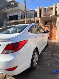 اكسنت خليجي • فول مواصفات • فتحة سقف