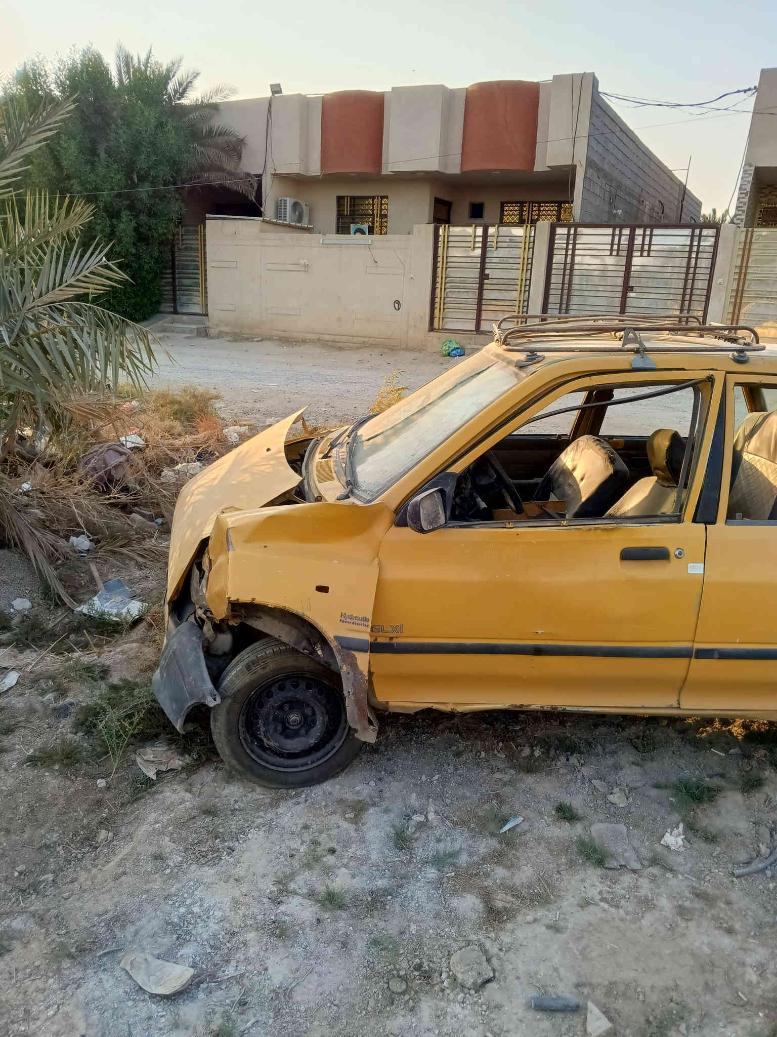 سلام عليكم سايبا 2009 اصوليه بيه حادث مثل ماموضح بلصور سنويه صاقطه عليه غرامه 300 الف راعيه يريد مداور ادليك بي وانت وياه ابيع علا هاي الحطه برميل واربع تايرات السعر 4 ورقات وبيه مجال عنواني" كربلاء ***********
