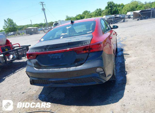 فورتي موديل ٢٣ 
كفاله من حادث فقط تبديل جنطه بامريكا
حادثها فقط شخوط
سونارها مرفق مع صور الحادث
لون مميز
علما السياره اني مستوردها ومرقمها بغداد الدولي
سياره مال بيت
للبيع ١٥٥
مكان مسيب
***********
