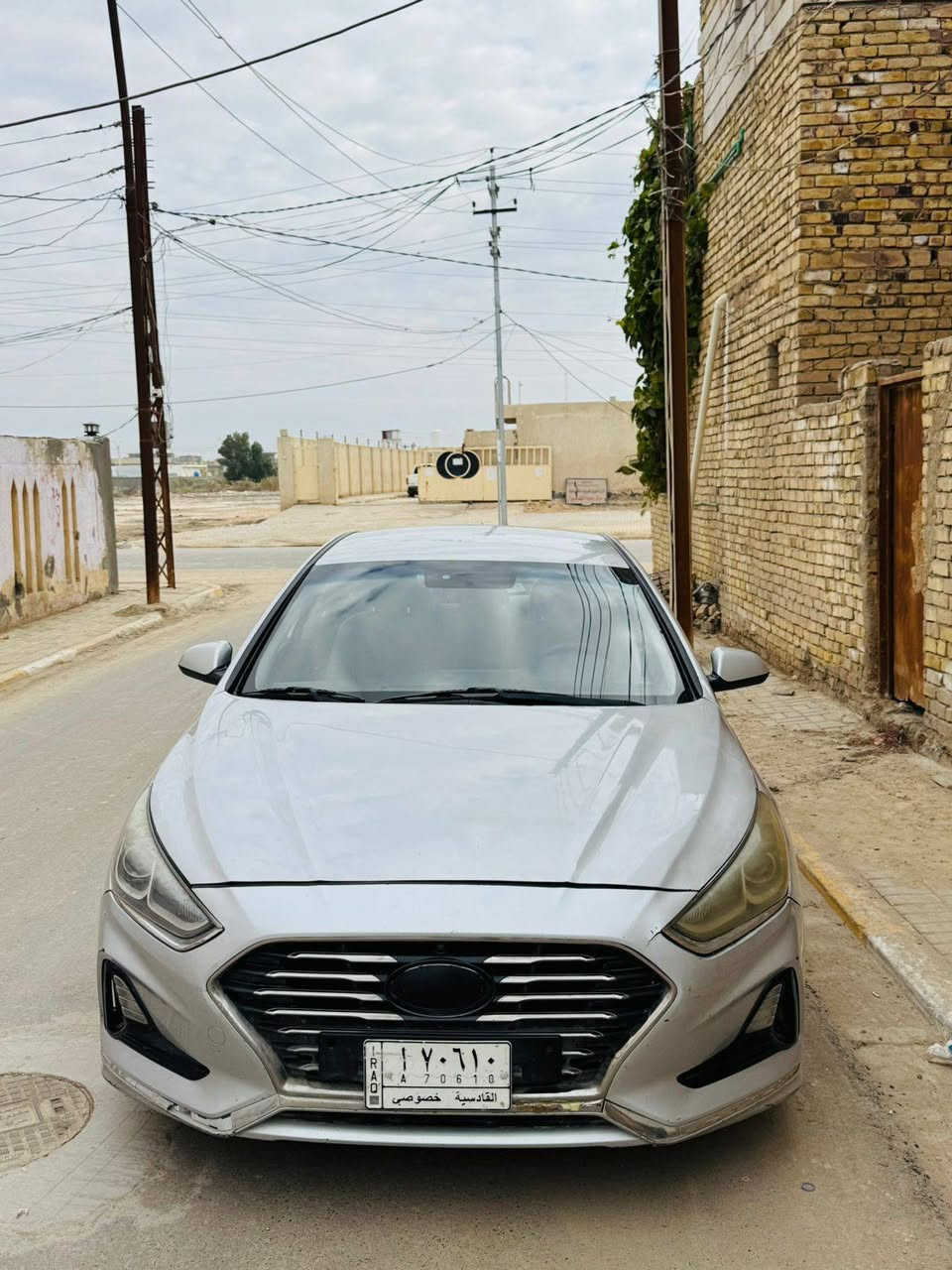 السلام عليكم 
هيونداي سوناتا ٢٠١٩
مواصفات se
محرك و گير مكفولات
رقم معوقين قادسيه لحد شهر السابع و تصير حره 
السيارة ليبل واحد وجاهزه من كلشي 
ماشية ١٣٠ ميل 
السعر 123$ 
الاتصال ***********
