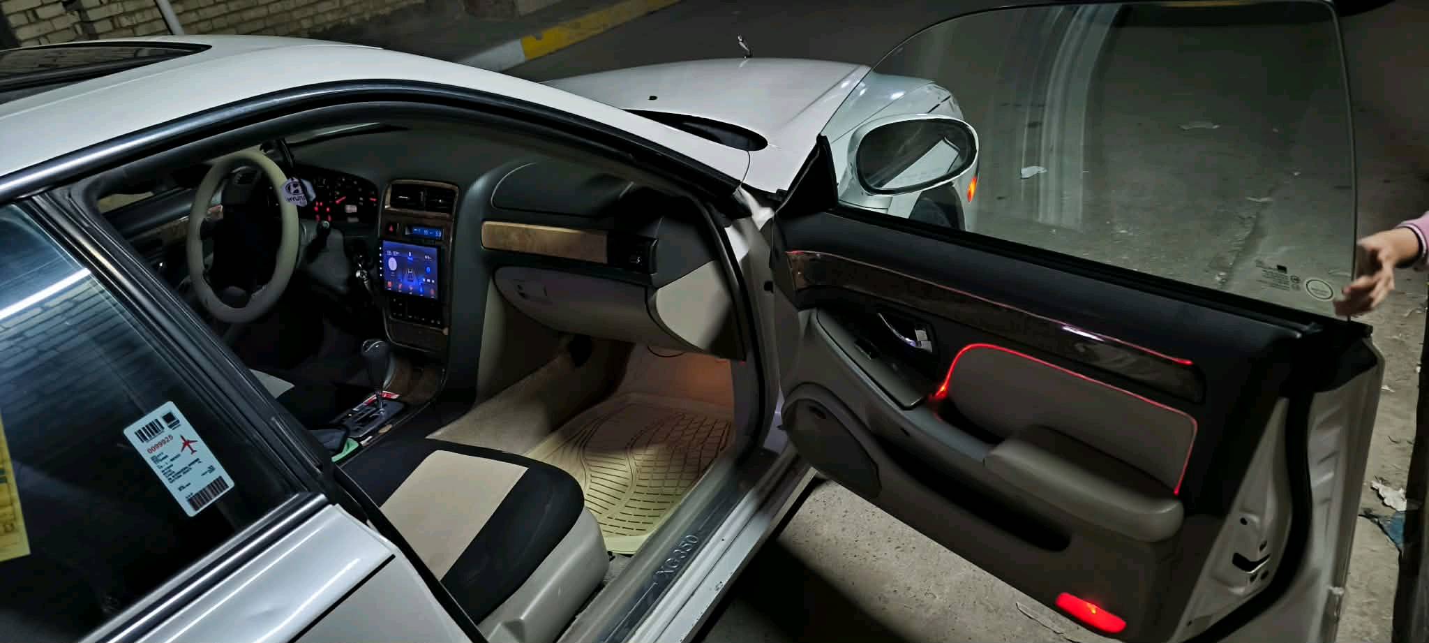 وين الجنايه وين اليحبون المختلف جبتلكم سياره مختلفه vip  سياره هونداي كراندر(xg350)  فول مواصفات
موديل ٢٠٠٤ 
مكينه ٣٥٠٠
رقم اربيل 
تريد تحويل تريد وكاله تدلل
سياره فول مواصفات :
تبريد شغال قطعتين 
كير جديد 
مكينه جديده 
صدر جديد
حساسات 
شاشه 
فتحه سلايت 
كشنات كهربائي 
تدفئه كشنات 
داخل جلد 
ميموري وضعيات قياده جلوس
والاهم السياره بيها (منضومه غاز ) ٦٠ لتر  
مري كهربائي وحساسات 
 السياره كلش راقيه 
السياره بيها قطع صبغ وانضربت عندي جاملغ ايسر ورجعته بارد وماصابغه بعدني 
مكاني بغداد مدينه الصدر *********** 
السياره عارضها 68 وبيها مجال
