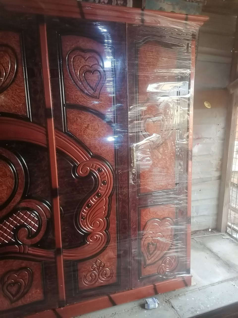 اللهم صلي على محمد وآل محمد غرفه عراقيه نظيفه سعره مع شد ونقل 500يوجد
توصيل  مجاني مكان السماوهه
سوك سفان بل خشابه اشتري اي غرف مستعمله تصال او مراسله ***********
