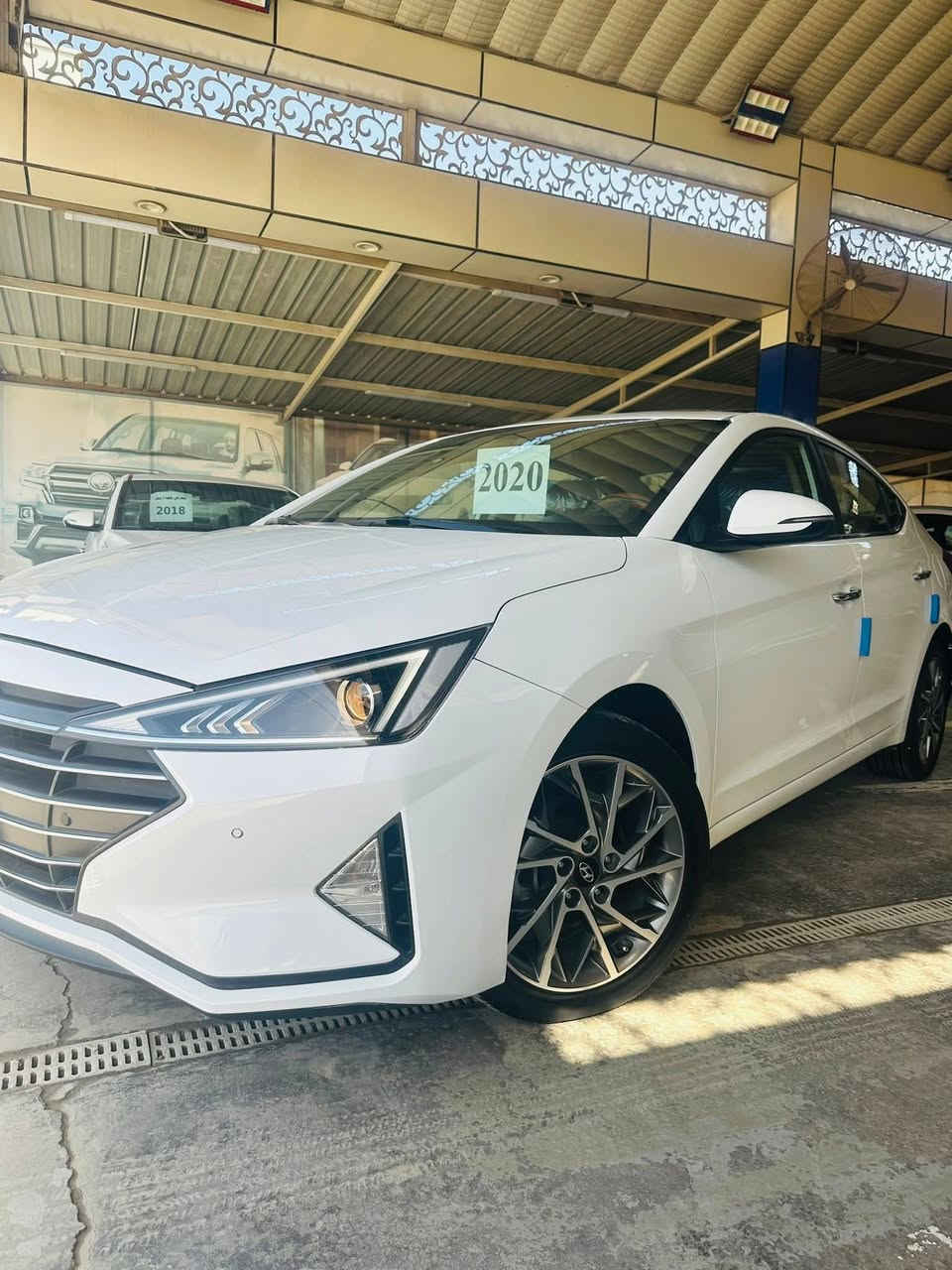 💎هونداي النترا         2020     ELANTRA. رقم بابل

 فول  المواصفات       مكفولة عامه بحاله الزيرو 

💎سلايد - فتحة.             ماشيه70    اصل شرط الفحص
          
💎محرك 2000cc       خليجي    السعر 185

💎بصمه 

💎كاميرا  أمامي خلفي      

💎شاشةكبيره اندرويد 

💎تحكم أستيرن 

💎وضعيات قيادة متعدده ٣ وضعيات

💎_ عادي وسبورت وذكي

   💎مري شفط نضام ترحيب 

💎صندوق بصمه ذكي

💎لد نهاري 

💎تبريد قطعتين

💎ويل كب/ويل كروم/ويل 17 

💎داخل جلد لونين     

💎مدخل AUX+USB/بلوتوث...

💎 شاشه عطلات 

💎للاستفسار اكثر  الاتصال ع 

☎️    ☎️    ☎️

 ابو قاسم العماري 
***********
