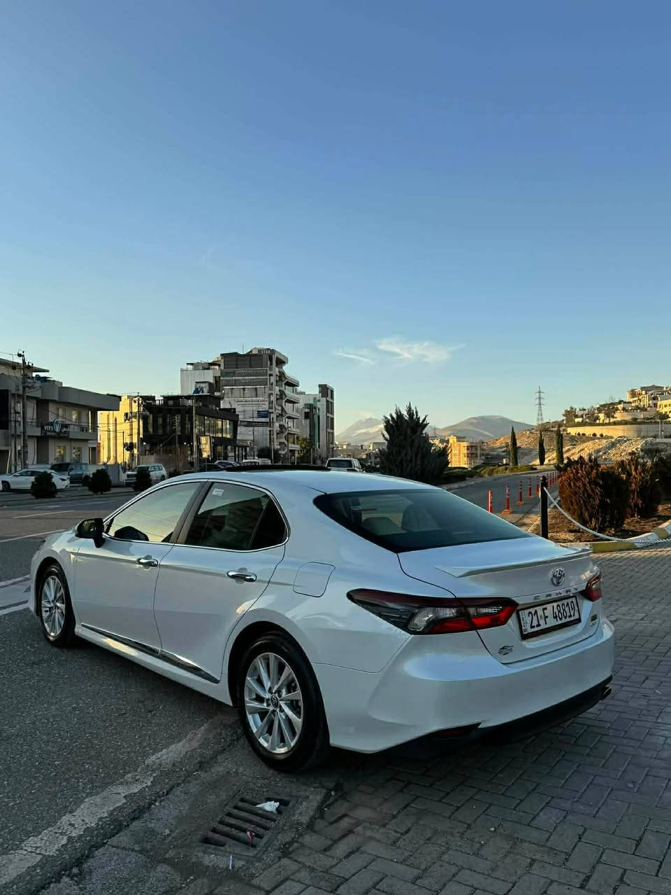 کامری مودیل ٢٠٢٤ فول مواسفات زیرو شرکە ساس ماشیە٣٠ الف ***********
