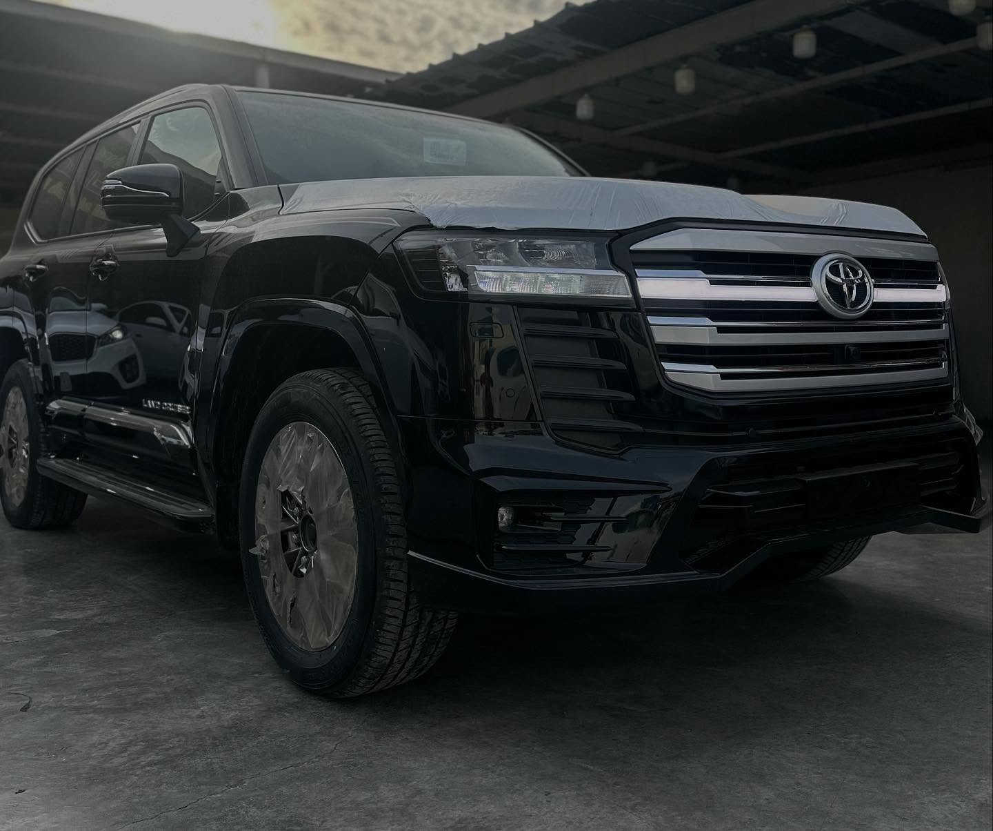 🚘 شركة السد العظيم لتجارة السيارات 
🚗شركه جمال الكرم لتجارة السيارات 
 وجهتك الأفضل لأقوى العروض! 

🔥 تشكيلة واسعة من السيارات الفاخرة متوفرة الآن بأسعار تنافسية! 🔥

🛑🛑نقد فقط 🛑🛑
🔹 اللكزز بجميع انواعة
‏🔹Land Cruiser GXR Limited 
(الوان ابيض الوان اسود موديل 2025)
‏🔹 Land Cruiser GXR Limited Twin Turbo 
(الون ابيض الوان اسود موديل 2025)
‏🔹 Land Cruiser GXR Limited Twin Turbo Black
(الون ابيض الون اسود موديل 2025) 
‏🔹 Land Cruiser VX Limited
(الون ابيض ألون اسود موديل 2025-2024)
‏🔹 Nissan Patrol 
(الون اسود الون ابيض موديل2026 -2025-2024)
تتوفر لدنيا VX و VXR تنفس طبيعي او Twin Turbo
✅ سيارات أصلية (بريم) وليست شركات!
✅ متوفرة بكميات كبيرة، مرقمة أو بدون رقم!
✅ أسعار لا تُنافس – اختاروا المكان الصحيح!

شركة السدّ العظيم لتجارة السيارات 
العنوان: بغداد، مجمع معارض البياع، الشارع الرئيسي

شركة جمال الكرم لتجارة السيارات 
الفرع الثاني؛بغداد اليوسفية الخط سريع الدولي 
📞 للاستفسار:
📲 محمد: ***********
📲 محمد: ***********

#لاندكروزر #لاند_كروزر #لاندكروزر2022 #لاندكروز #لاندكروزر_البحرين #لاندكروزر_الجديد #لاندكروزر❤ #لاندكروز2025 #لاندكروزر❤️ #لاندكروز #لاندكلوزر_تحدي_رملةه_الربع_الخالي_عاشق_التيوتا_الفزعةه_تطعيس #لاندكروزر❤️ #لاندكروزر #لاندكروزر❤️ #لاندكروز #لاندكروز #لاندكروزر_قديم #لاندكروزر_2017 #لاندكروزر_البحرين #لاندكروزر_2016 #لاندكروزر_2007 #لاندكروزر_2022 #لاندكروزر_2009 #لاندكروزر٢٠٢٢ #لاندكروزر_2023 #لاندكروزرgxr #لاندكروزرالبحرين
