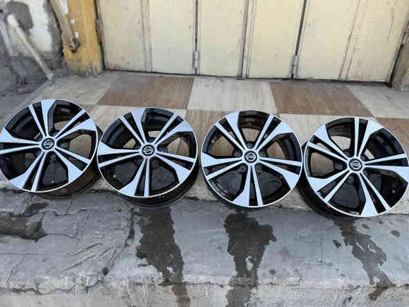 بيع او مراوس *********** بصره قرب جامع الكواز
