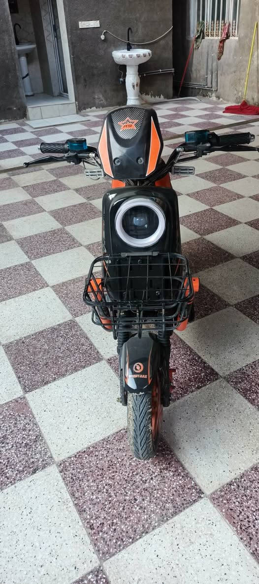 دراجه R9 للبيع استخدام قليل السعر خاص


**إذا كنت صاحب هذا الإعلان وتريد حذفه لأي سبب، رجاءا أرسل رسالة إلى الدعم الفني**