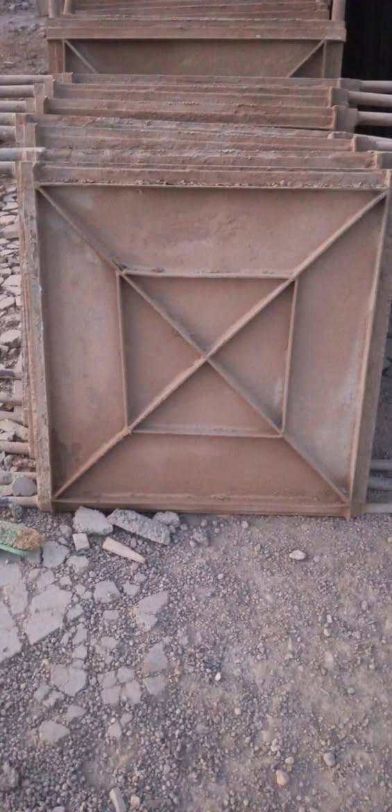 قوالب للبيع عدد 200 جوين عريض 4 سم   سعر قالب 35 وبي مجال عنوان بغداد
***********
***********
