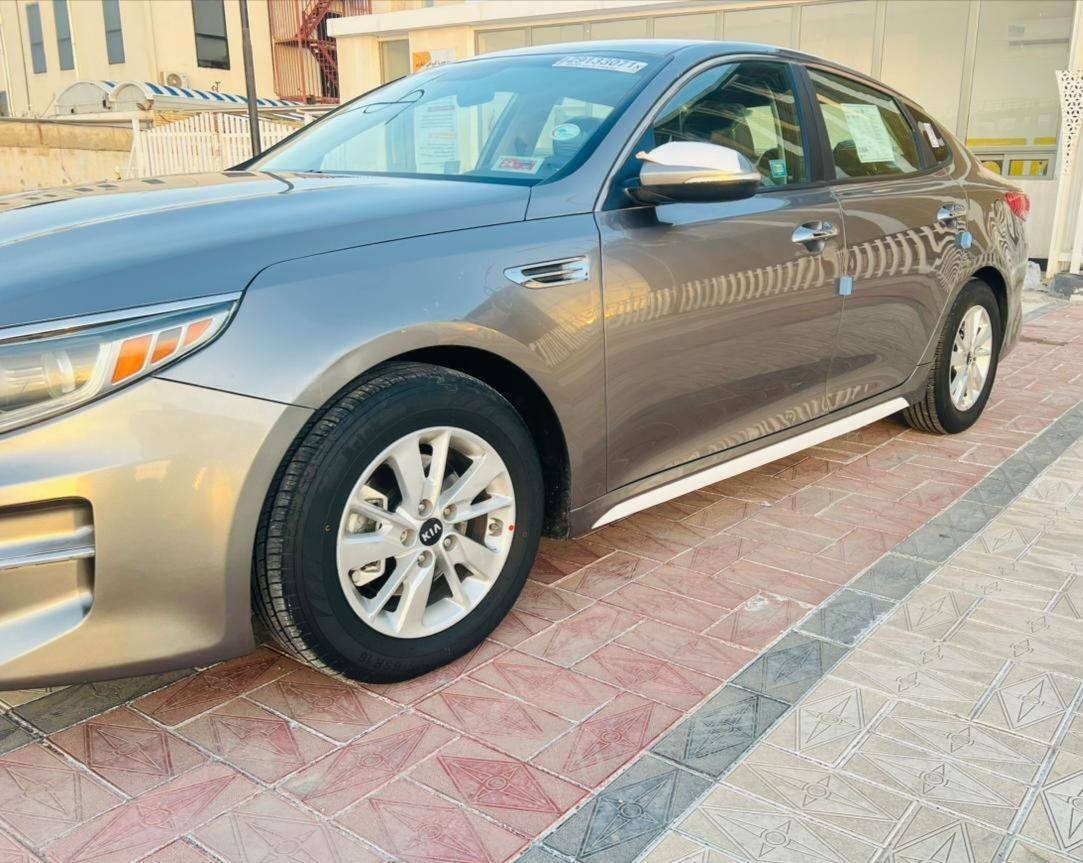 يالله
سلام عليكم
كيا اوبتيما موديل 2016 وارد امريكي  قبق الصندوك تبديل  فقط القبق ماعابر  ولباقي كفاله عامه ضربه وصبغ وتبديل رقم ذي قار تحويل ثاني يوم سيارة بأسمي. مكينه 2400. مواصفات رادار جانبي انضمة قيادة تحكم استيرن شاشة كامره دوارة اشاير بلمري شاشة تدعم نظام كار بلي. ويل كب حجم 17 حساس ويل كب دسك امامي خلفي جاهزه سياره مكينه حداديه تبريد
مكان سياره ناصرية. السعر 130 وبيه مجال
للأستفسار ***********. اتصل وبيك خير وتدلل
