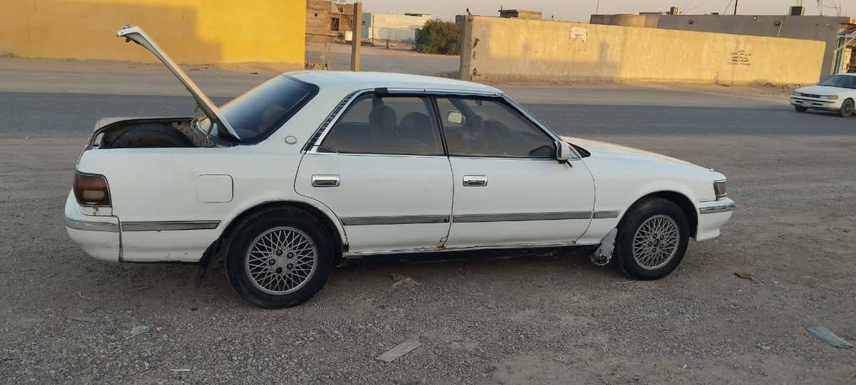 السلام عليكم البيع شيزر كصيف رقم نكليزي بسمي محرك ونجي سعر 40 وبيها مجال ***********
