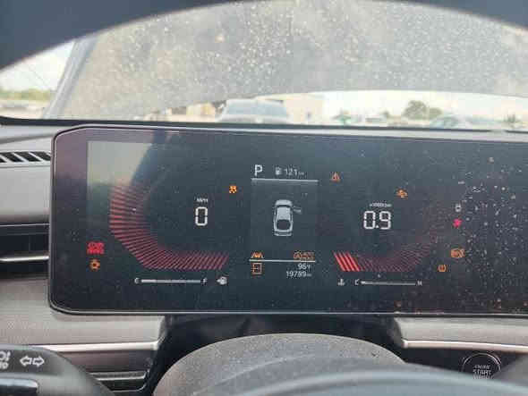 ( العز للمزادات الامريكية والكندية )
📣 اعلان مزاد : بيع مباشر 
✳️ نوع السيارة :- 2025 KIA K5,Lxs
الموديل :-2025
نوع الوقود :- (بانزين)
سعة المحرك :- 2.5L_V4
السعر : $6.700—- يعني 76 ورقه
المسافة المقطوعة: 29,435mi 
تاريخ المزاد :- بيع مباشر 
الضرر :ـ كما موضح في الصور
—————————————
* ملاحظة : جميع سيارات الهايبرد او الكهرباء تكون معفية من الكمرك والضريبة ويكون الرقم على الدولة .
—————————————
 ✅ بالإمكان ادخال السيارات بكتاب الشهداء👍🏼
 ✅ بالإمكان ادخال السيارة بكتاب الضباط المتقاعدين 
أو كتاب شهداء 
—————————————
✳️ الشراء من جميع الولايات الأمريكية
✳️ خط شحن على افضل شركات الشحن وأسرعها 
✳️ تأمين شامل للسيارة 
✳️ كار فاكس مجاني 🆓 
✳️ سستم وتطبيق تتبع للزبون لمتابعة سيارته اول بأول 
✳️ افضل أسعار الشحن وأنسبها 
 ✳️ تخليص جمركي متكامل للسيارات وإيصالها إلى جميع محافظات العراق 
—————————————
العنوان :- الأنبار - الخالدية - قرب جسر الصديقيه
📞رقم الهاتف : ***********
📞رقم الهاتف : ***********
*رابط كروب الواتساب*
https://chat.whatsapp.com/BqhJx5PxsY77aTaBmqgCh2
