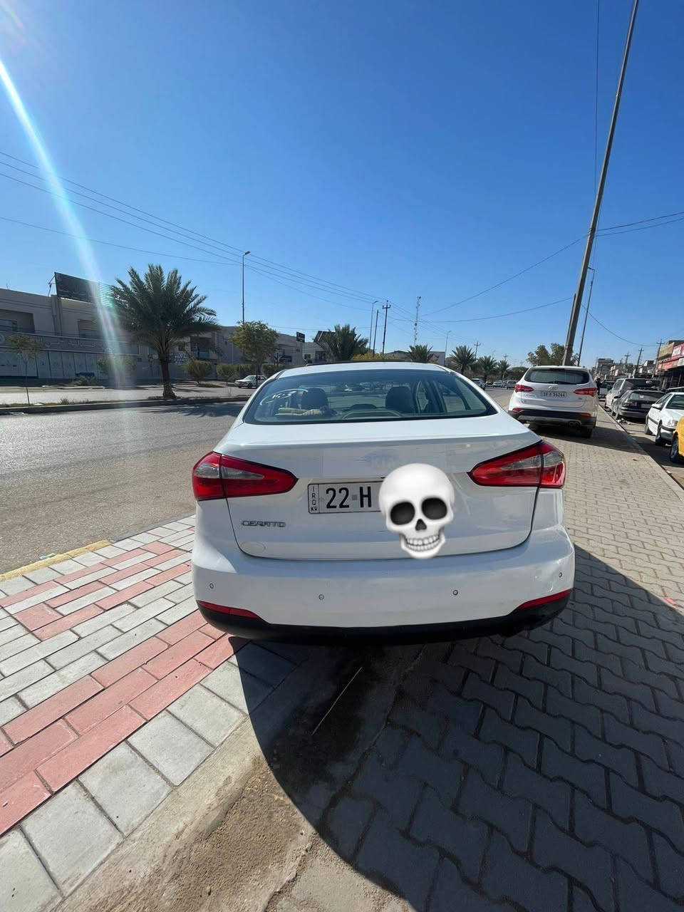 من رخصه الادمن كيا سيراتو 2015 وارد خليجي بيه دور الجاملغ الخلفي صبغ +بارد الباب الخلفي طرف والباقي مكفول فول مواصفات عدا البصمه تغليف غرفه كامل +بطاين بيبان تغليف حراري مال جناي  رقم اربيل سنويه لل2030 كل الموصفاه شغاله 💯السعر 128 وبيه مجال حك الجيه مكانه نجف /كوفه /للاستفسار*********** / ***********
