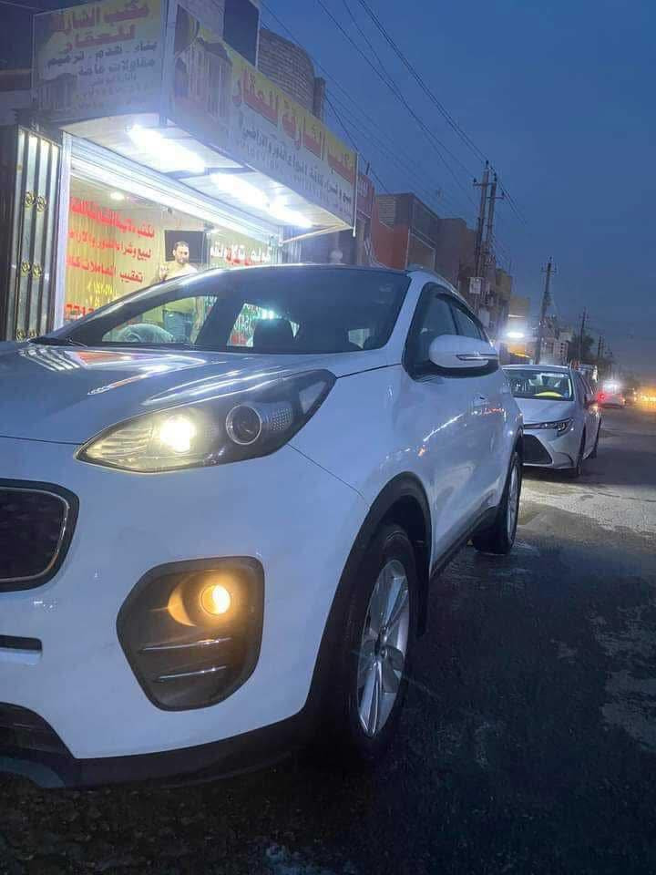 سلام عليكم سبورتج للبيع 2018 خليجي ويل كب اشاير بل مري حساسات خلفي بنوراما سياره ماشي130 الاف  سياره مكفول من الدعاميه  الى الدعاميه السعر 175 للتواصل ***********
