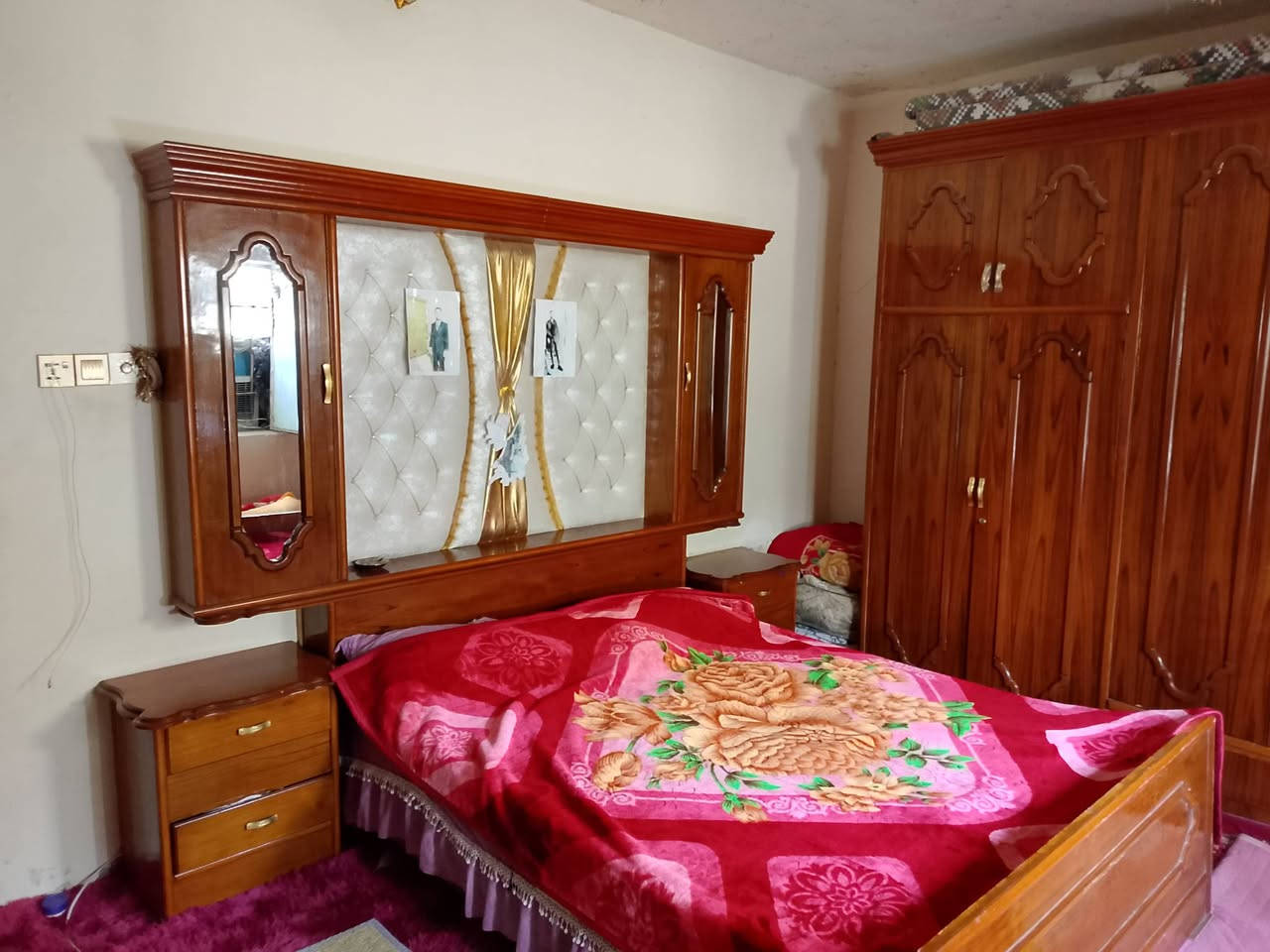 سلام عليكم غرفه لبيع في ابو غريب السعر مليون وربع ***********
