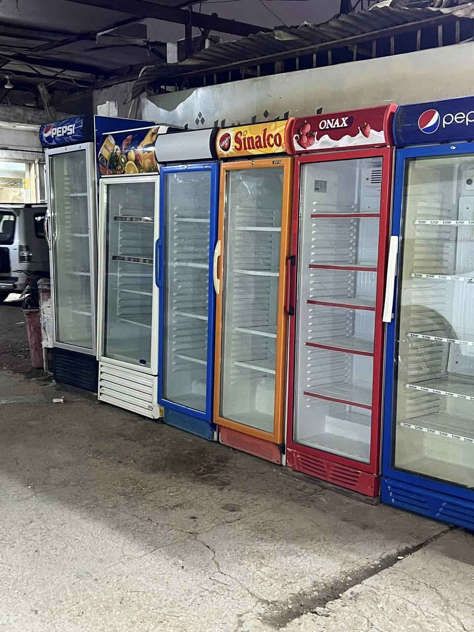 عارضات للبيع احجام مختلفة ***********
