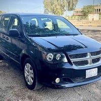 #للبيع 🚘  دوج كرفان 2014  ماشيه ٧٨ حقيقي رقم بغداد ٦ سلندر ٣٦٠٠ (٧راكب...