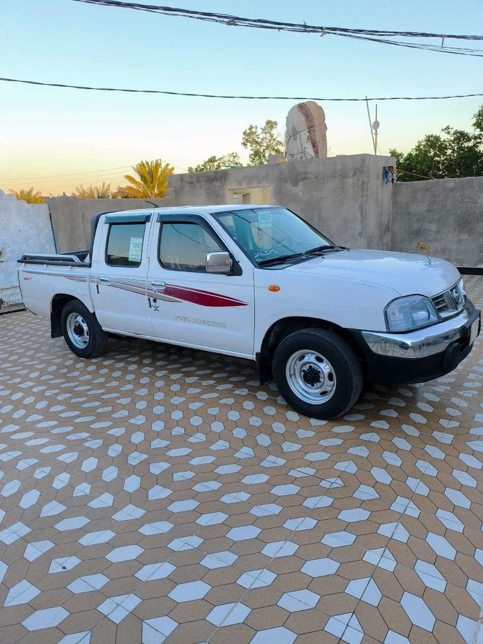 سلام عليكم بيك اب نيسان 2009ياباني سياره مكفولة وجاهزه من كل نواحي محرك كير اكسن  شرط حداديه جديده رقم ذي قار 
سنويه مجدده سعرر100وبيها مجال شراي يتصل مكلف بلنشر
‏‪0780 518 8095‬‏
