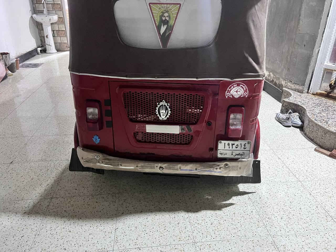 سلام عليكم تكتك مديل ٢٢  رقم  وسنويه تحويل ثاني يوم البدي  كفاله لا بارد ولا صبغ ولا معجون التكتك بلاديه  المكينه مجفته المكان بصره تنومه السعر 8500وبيه مجال شي قليل  رقم الهاتف ***********
