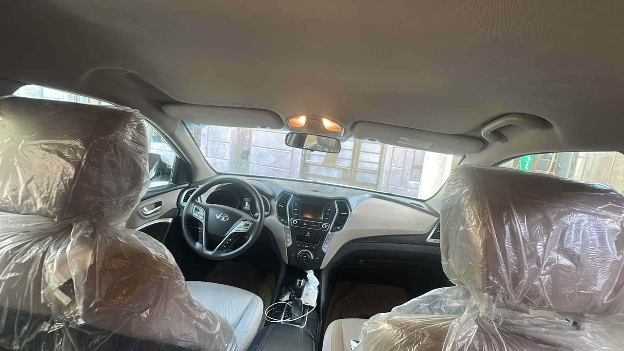 سنتافي خليجي موديل 2016 شكل 17 سته سلندر 3.3 رقم اربيل دولي باسمي لغاية 2030 ماشيه 133 الف مكينة وكير وكشر مكفول سبعة راكب تبريد ثلاث قطع سويج تبريد بيانو فور ويل كاميرا حساسات وباقي المواصفات سيارة جديدة مكانها كربلاء ***********
السعر 185$ وبيها مجال بسيط كربلاء, العراق
