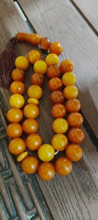 سبحه كهرمان • قديمة • ٥٠ جرام