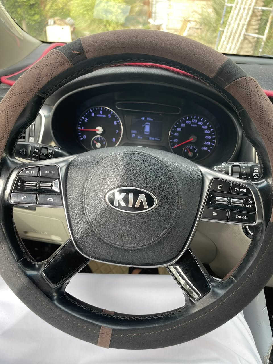 سورنتو خليجي ٢٠١٩        ٦ سلندر ٧ راكب للبيع اتصل وتدلل ***********
