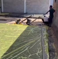 مستعدين صب وسقل ارضيات جملونات وصب الشوارع رفتات في جملونات  عمل درجة ...