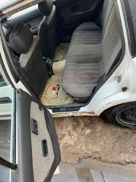 كورولا رفاق استيشن موديل 92 محرك و كير شرط تبريد شغل تدفئة شغله تايرات تخم جديد قبل اسبوع شدهم وايرمنيه كله شغله كوبون بانزين شرط تحويل بس دوسات يردهم  سياره جاهزه سعرها 24 بيها مجال شي بسيط الاتصال ع الرقم التالي *********** او ***********
