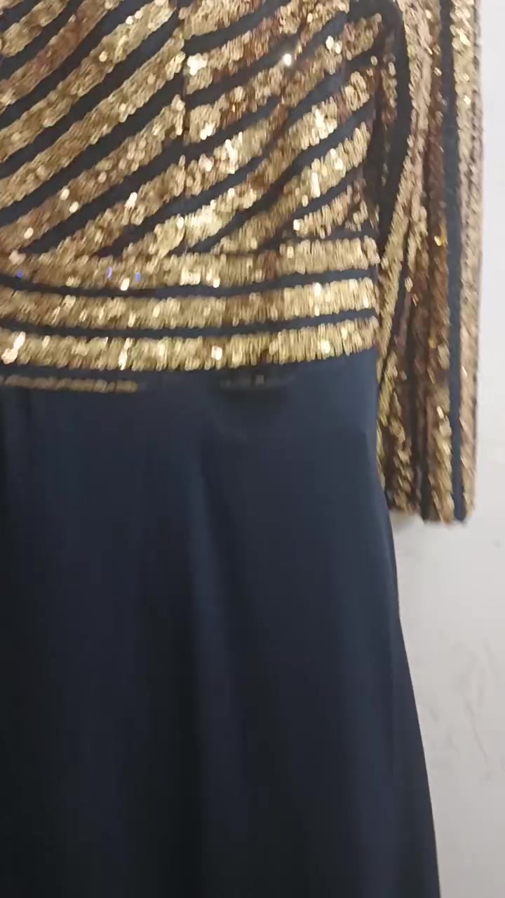 وهذا هم قياس 46
اريده ب 40


**إذا كنت صاحب هذا الإعلان وتريد حذفه لأي سبب، رجاءا أرسل رسالة إلى الدعم الفني**