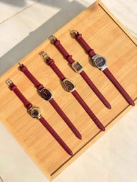 ساعات • للبيع