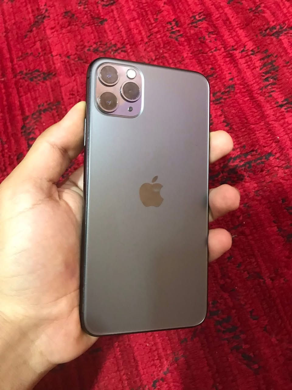 ايفون 11برو ماكس مراوس فقط مراوس فقط ذاكره 256 مبدل شاشه فيس ايدي واكف بطاريه بلاديه 83 
جهاز حلو والله ستعمال شحن كلش حلو مراوس ب12برو ماكس او 13عادي شعدكم نزلو راسلوني هاذ رقمي ***********
