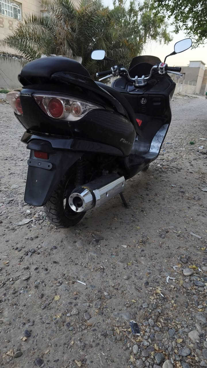 فورزة 0.9 كرستال دراجة نكره سلف مكينه ناعمت شلعه ومعدل كلجات جدد بيها تزويد قباغة دبلات وكلجات نيكل مكاني بغداد الشعلة السعر 850  الشراي يتصل غير متواجد فيس ***********

